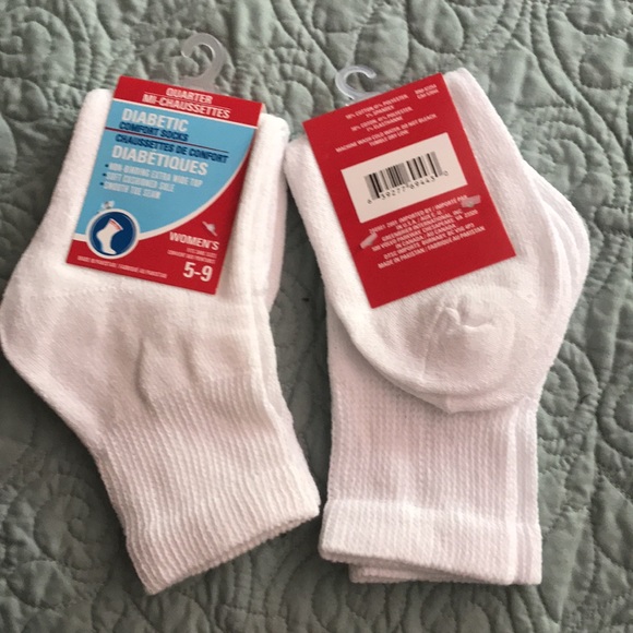 NWT Diabetic Socks - Picture 5 of 5